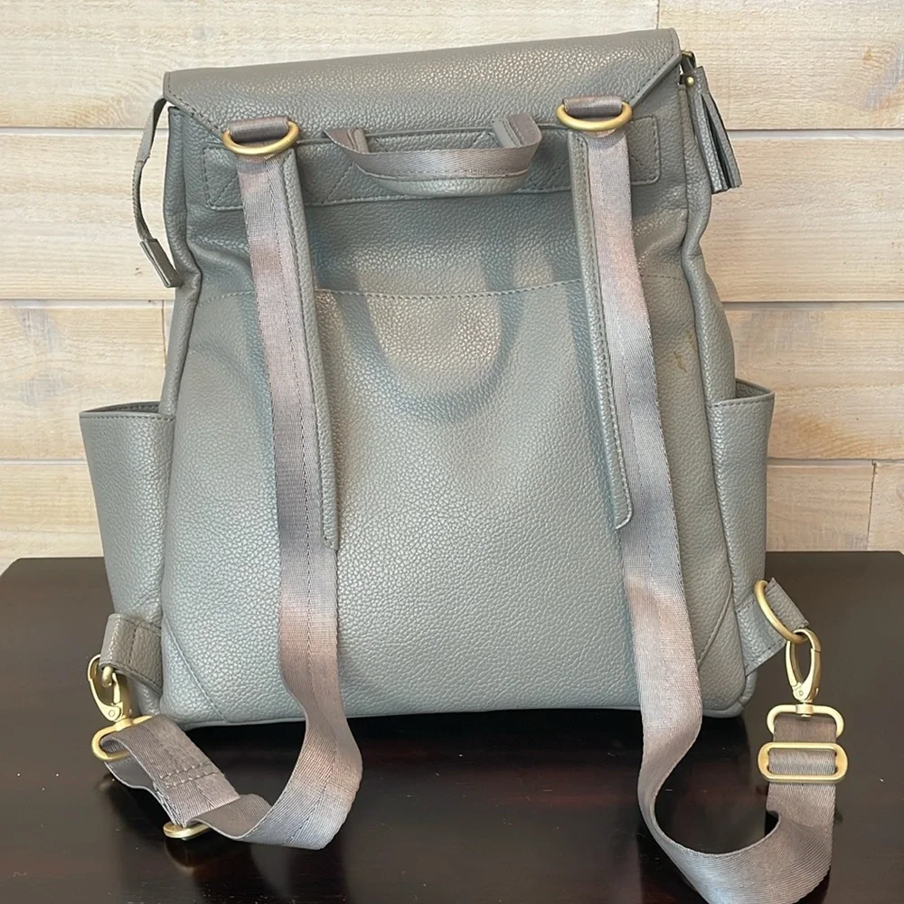 Freshly Picked classic diapers bag in stone